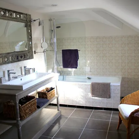 Le Domaine Du Cormier בית הארחה